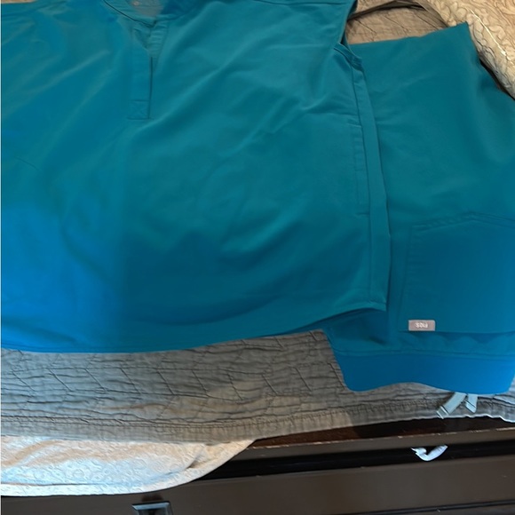 Figs - Picture 2 of 2